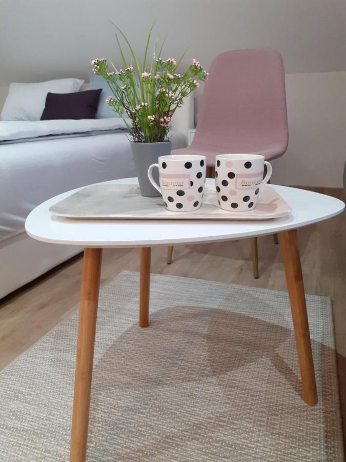 M Apartments โซโคบานยา ภายนอก รูปภาพ