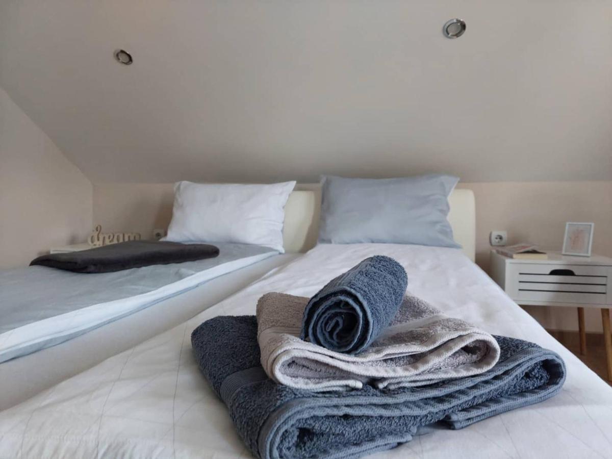 M Apartments โซโคบานยา ภายนอก รูปภาพ