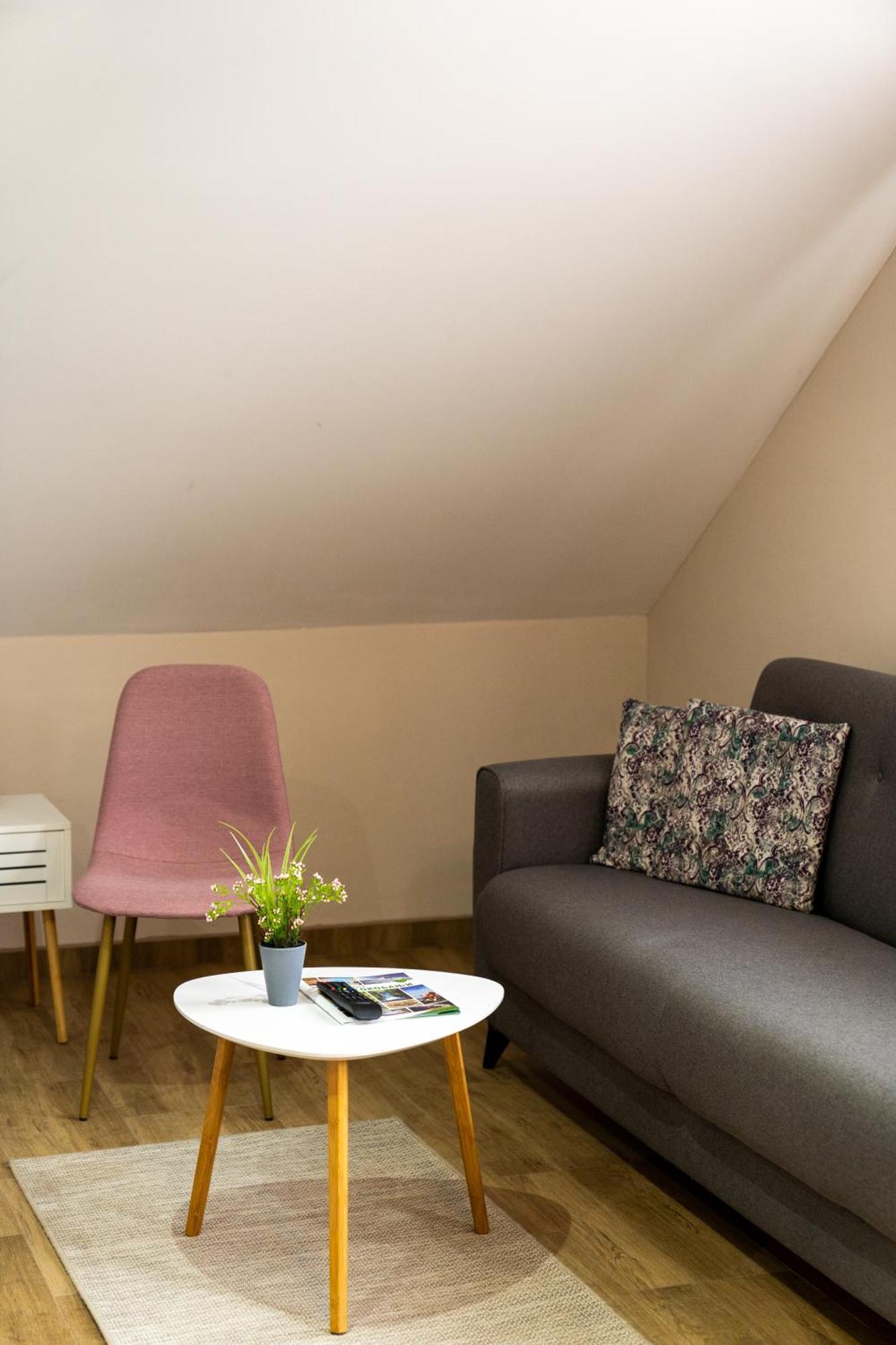M Apartments โซโคบานยา ภายนอก รูปภาพ